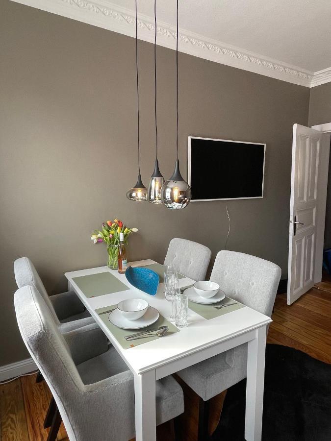 Altbaucharme Deluxe Mit Balkon In Zentraler Lage Daire Kiel Dış mekan fotoğraf